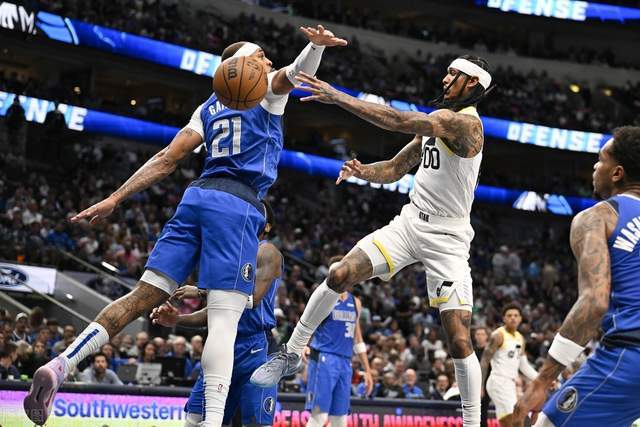 利拉德35+11雄鹿力克快船 鹈鹕轻取老鹰4连胜