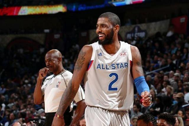 官方：国米与28岁邓弗里斯续约至2028年6月